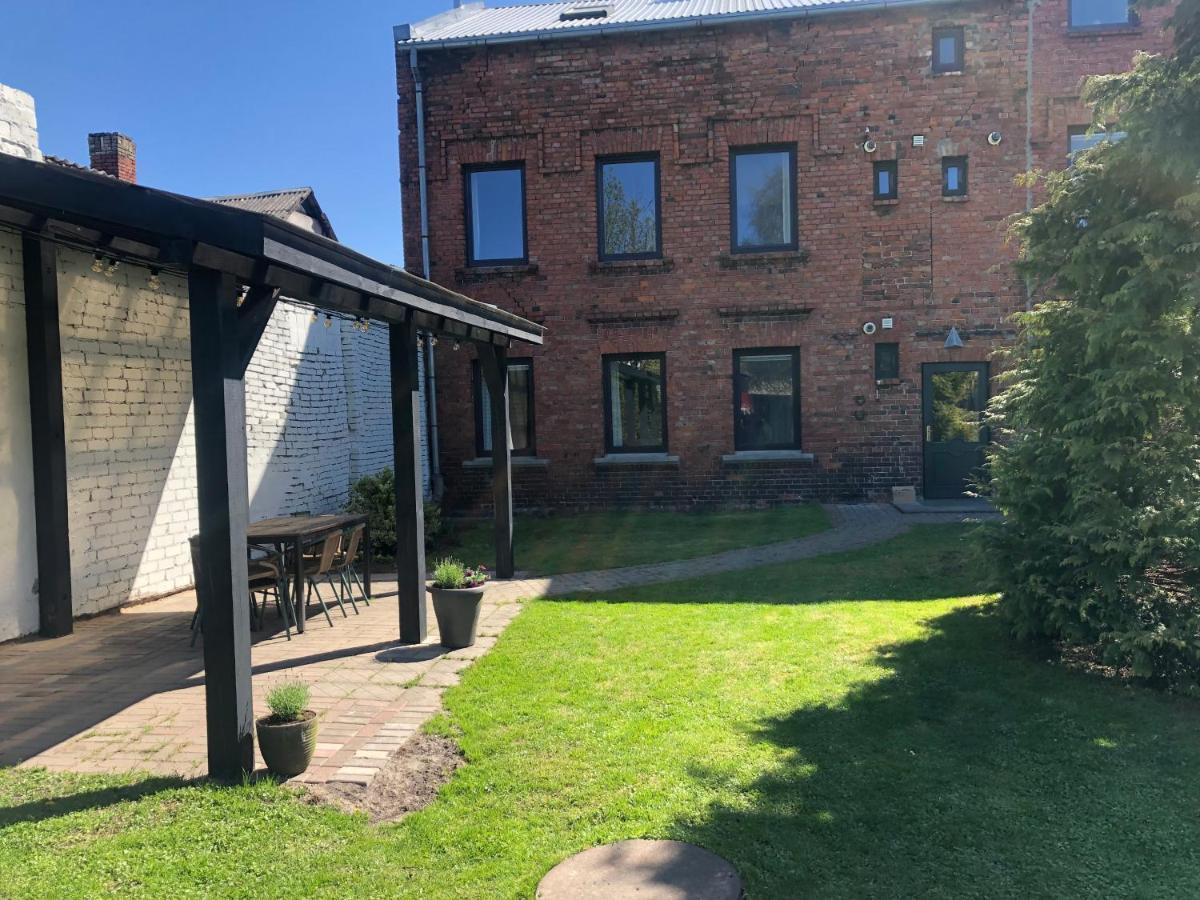 Seven Sisters Apartments With Self Check-In Liepāja Exterior foto